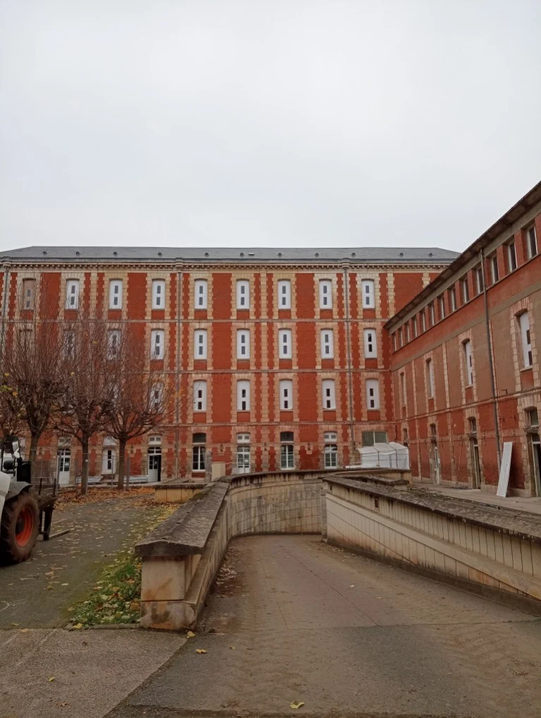 Désamiantage collège Henri IV